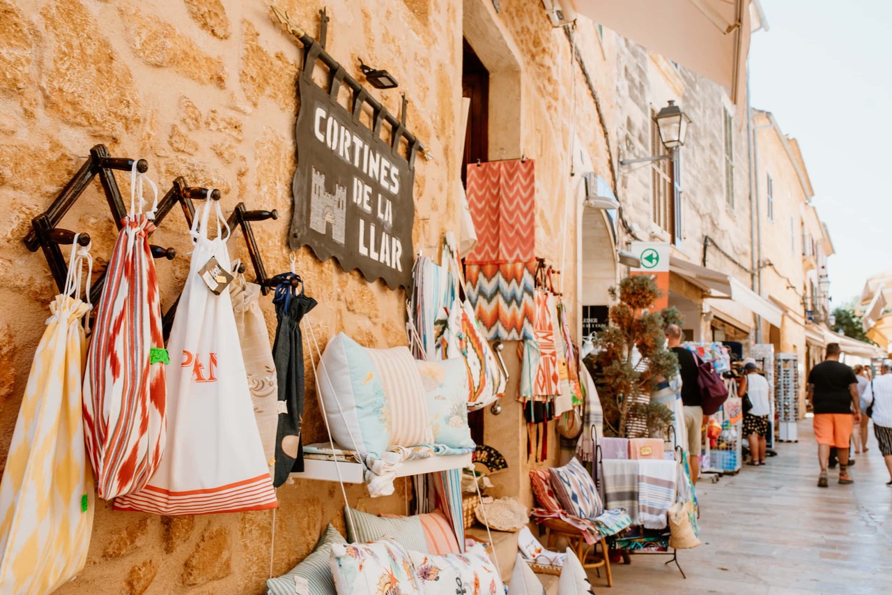 Tiendas en Pollensa